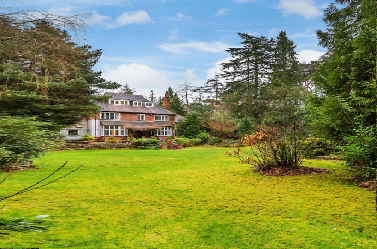 Villa Coach House Woking Exterior foto